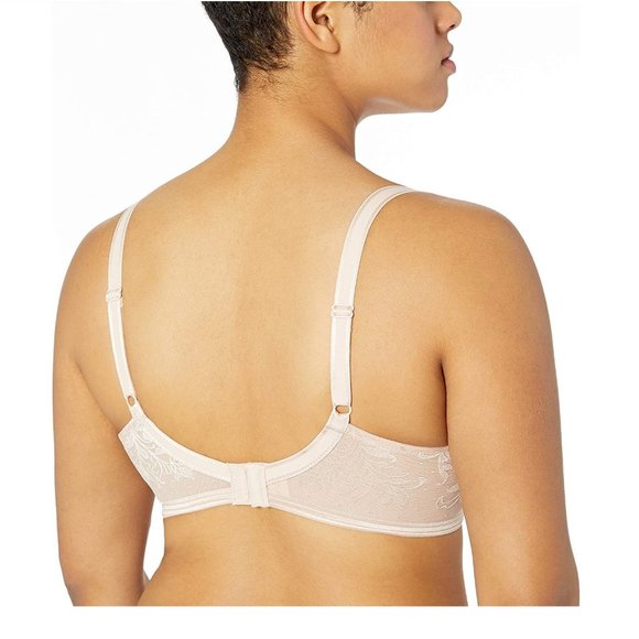Wacoal Women's Plus-Size Net Effect Underwire Bra - Picture 2 of 3